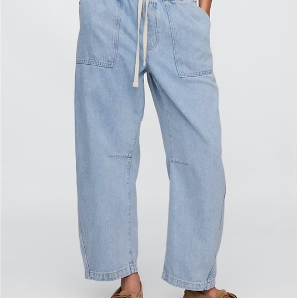 GAP Factory Mid-Rise Barrel Jeans NWT